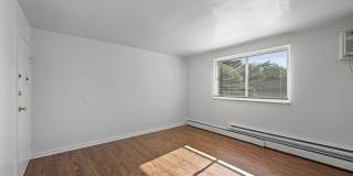 1522 Cedar Avenue Gallery 7