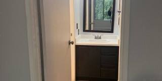 Condo near the beach - top floor Gallery 23