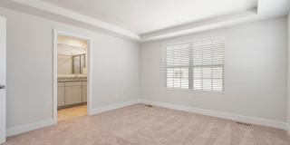 7550 JOHNNYCAKE Road Gallery 26