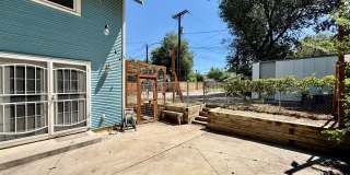 Charming 1925 Hillside Bungalow | Downtown Colorado Springs Gallery 26
