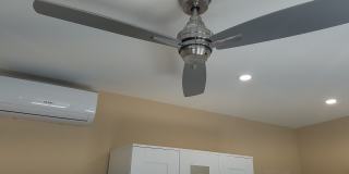 Tarzana- High End Compact Side House Studio Gallery 13