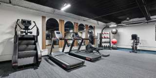 The 6Hundred Gallery 25