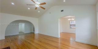 410 Pinecrest Dr Gallery 2