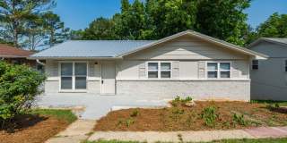Spacious & Renovated 3-Bedroom Home with Finished Basement & Large Deck! Gallery 1