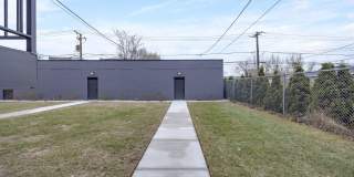 4629 S Michigan Avenue Gallery 29
