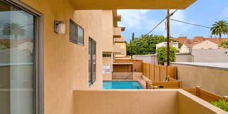 Los Robles Apartments Gallery 36
