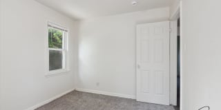 $1300 3 bedroom bungalow Gallery 22