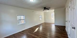415 Mount Zion Street Gallery 12