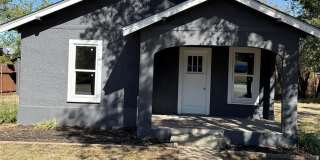 705 E 9th Street Gallery 1