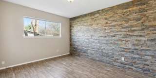 7170 Hickory Grove Gallery 22