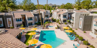 The Bella Gallery 17