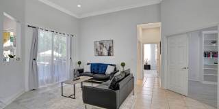13709 Columbine Avenue Gallery 16