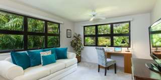 5bd/3ba Private Island Retreat Home w/ A/C & Ocean Views. Hale Poola Gallery 4