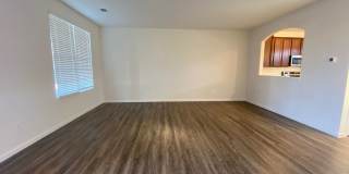 Room for Rent in 3 Bedroom Townhome at 1103 Johns Walk Way Gallery 19