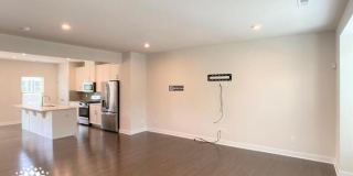 4428 Carteret Street Gallery 16