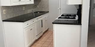 905 Lafayette Avenue Gallery 1