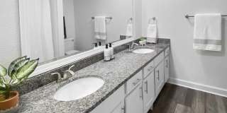 Crescent Place Apartments Gallery 16