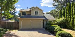 Spacious 3-Bedroom Home with 2-Car Garage in Beaverton Spacious 3-Bedroom Home with 2-Car Garage in Beaverton Gallery 1