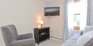 Winter rental: Dot's Place- (Utilities Included) Winter rental: Dot's Place- (Utilities Included) Gallery 6