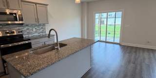 4 Bedroom Dog Friendly Home For Rent Near Post! Gallery 12