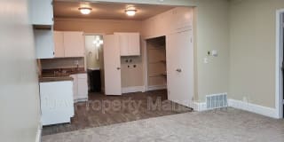 972 W Center St Gallery 1