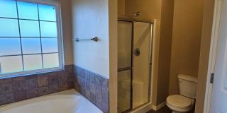 (3) Bed/(2) Bath in Tecumseh Ridge Avail Now! (3) Bed/(2) Bath in Tecumseh Ridge Avail Now! Gallery 16