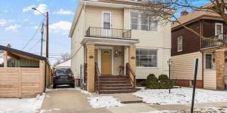 1413 Wayburn Gallery 1