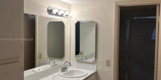 3831 NW 84th Ave Gallery 15