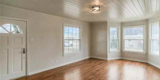 3809 Common Street Gallery 3