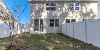 3407 East Louisiana Avenue Gallery 27