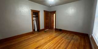 Beautiful 5 Bedroom, 2 Bath in Prime Location Near Campus Beautiful 5 Bedroom, 2 Bath in Prime Location Near Campus Gallery 19