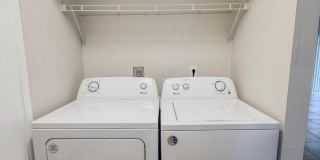 1913 N Congress Avenue Gallery 9