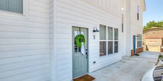 1640 North Leverett Avenue Gallery 1