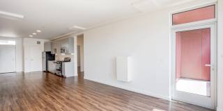 4801 Shattuck Gallery 10