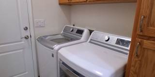 Charming 4-Bedroom Home with Solar & Spacious Yard Gallery 8