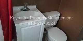 Spacious 4 Bedroom House Gallery 7