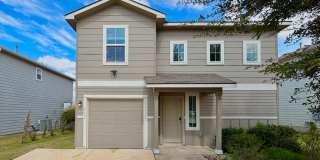 Beautiful and Unique 4 Bedroom Rental Home! Gallery 1