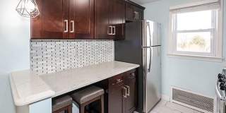 926 Second Avenue Gallery 5