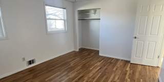 662 Budlong Street - 1 Gallery 11