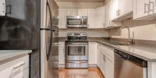 The Martin at Meadowdale Gallery 8