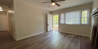 3 BR between North Elm and North Church Gallery 4