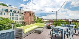 2231 Ontario Gallery 10