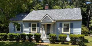 3 Bedroom || 1 Bathroom Single Family Home Gallery 1
