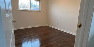 Move-In Ready 3 Bedroom, 1.5 Bathroom Home in Westland Gallery 6