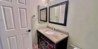 4 Bed 3.5 Bath Beautiful Home In Sandy 4 Bed 3.5 Bath Beautiful Home In Sandy Gallery 51