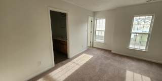 2010 Grassy Banks Drive Gallery 3