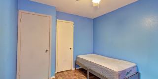 1346 Bayou Gallery 22