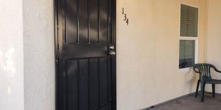 2 Bedroom 1 Bath with Washer and Dryer Hook-ups 2 Bedroom 1 Bath with Washer and Dryer Hook-ups Gallery 1