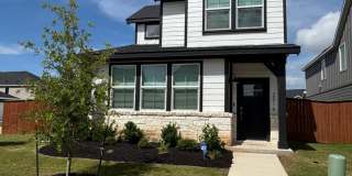 4 BR/2.5BA | Single Family Home | 1-Car Garage Parking | Fenced backyard Gallery 1