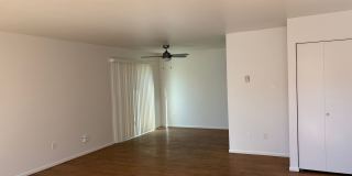 3-Bed, 2-Bath Townhome in University City! Gallery 1